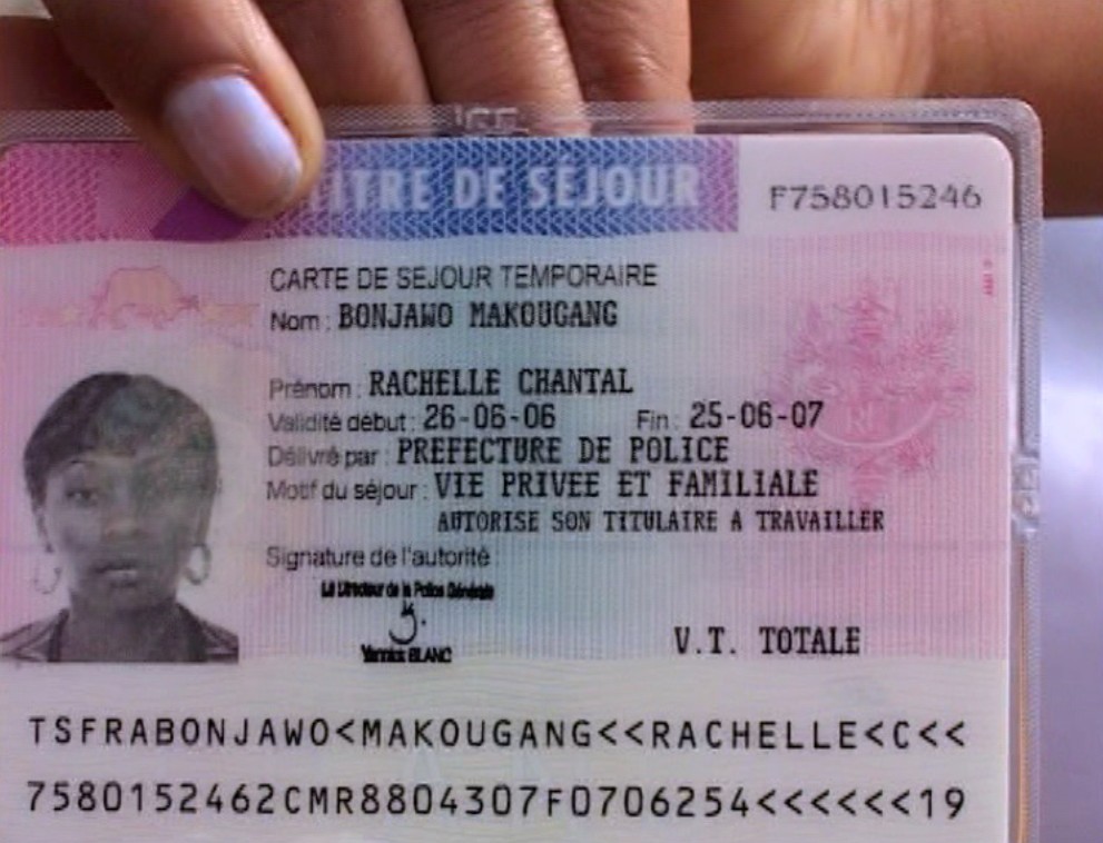 Carte De Séjour Temporaire Vie Privée Et Familiale | Le Carte